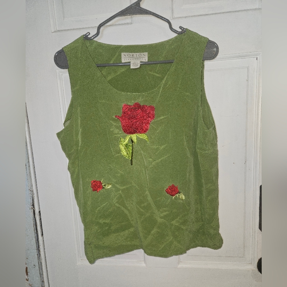 Norton McNauchton  Lg 100% Silk Sleeveless Top